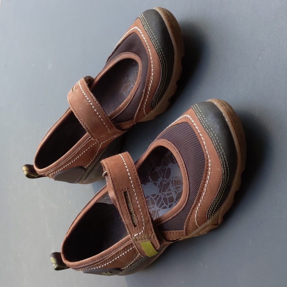 Women's Merrell Casual Shoes